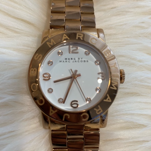 Marc by Marc Jacobs rose gold watch - Picture 4 of 6